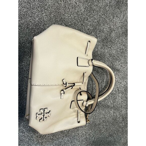 Tory Burch Women's Beige McGraw Dragonfly Drawstring Leather Tote Handbag NWT - Picture 10 of 10